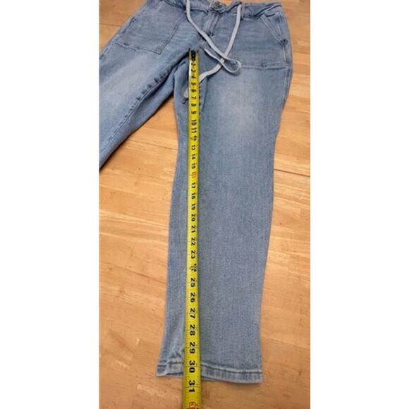 Judy Blue Light Wash Drawstring Cuffed Stretch Denim Joggers Size 18W - Picture 5 of 6